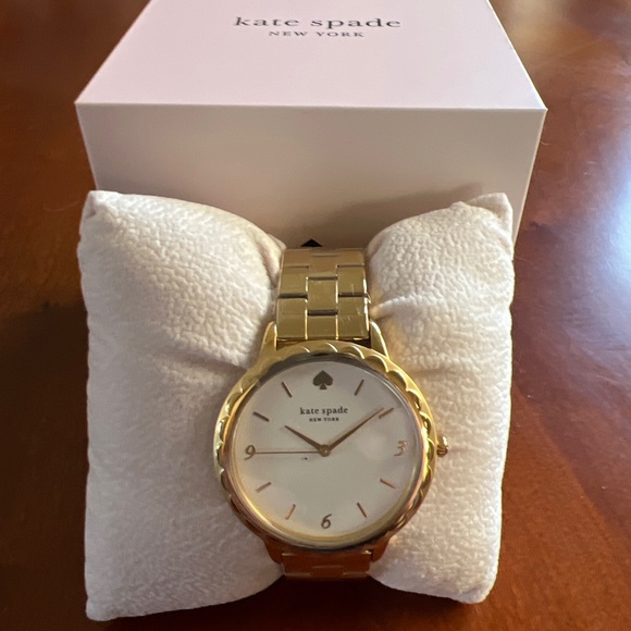 Kate spade gold tone watch - Picture 3 of 3